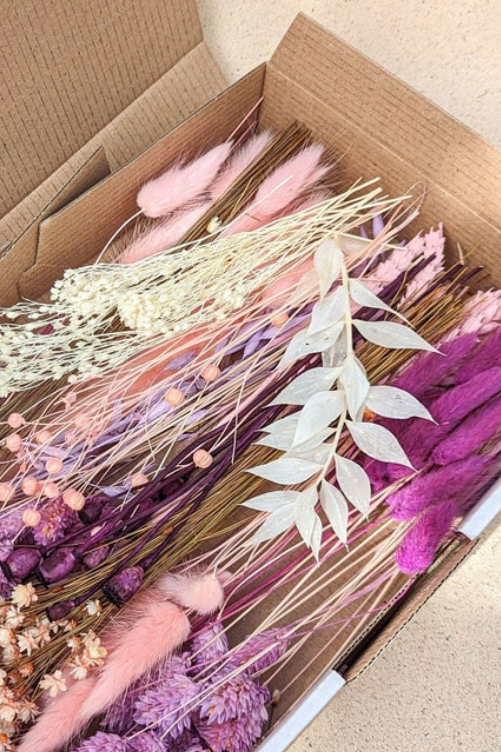 Detalhe flores secas Amalfi decoracao natural preservadas Las Pampas