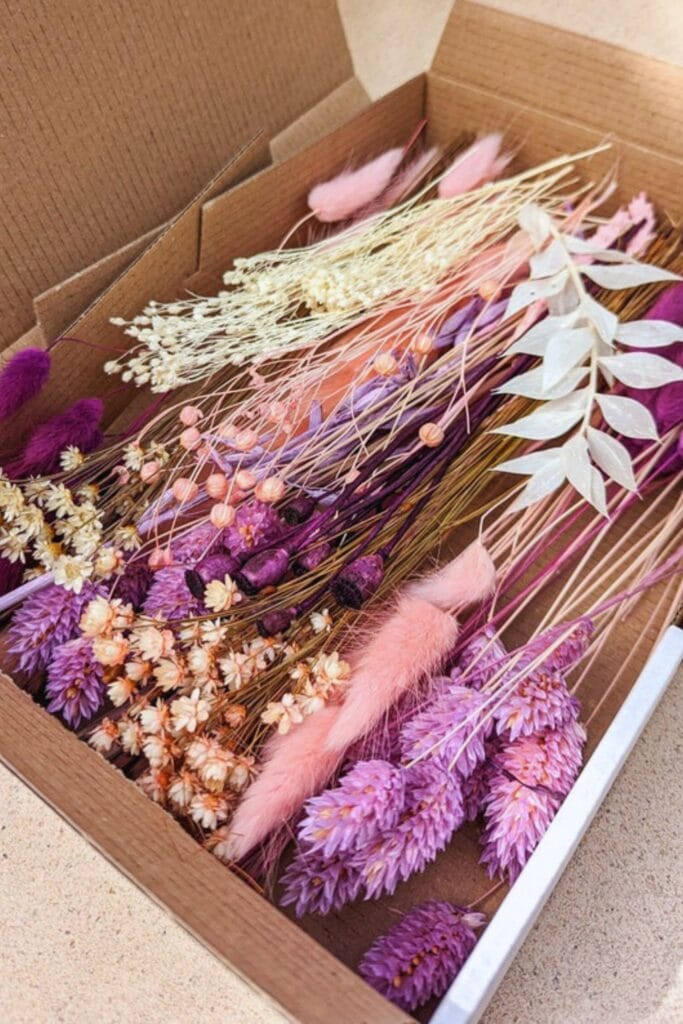 Kit DIY caixa Amalfi flores secas roxas lilas personalizaveis